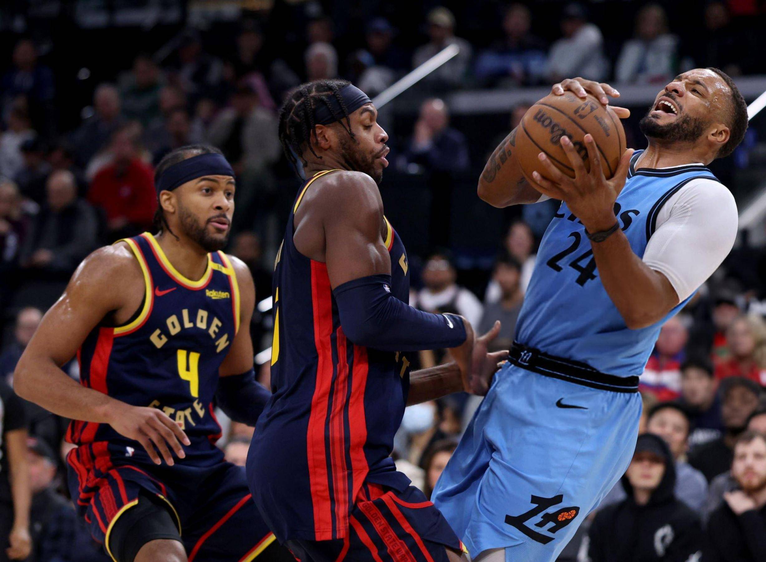 勇士主场大胜快船，连胜开启