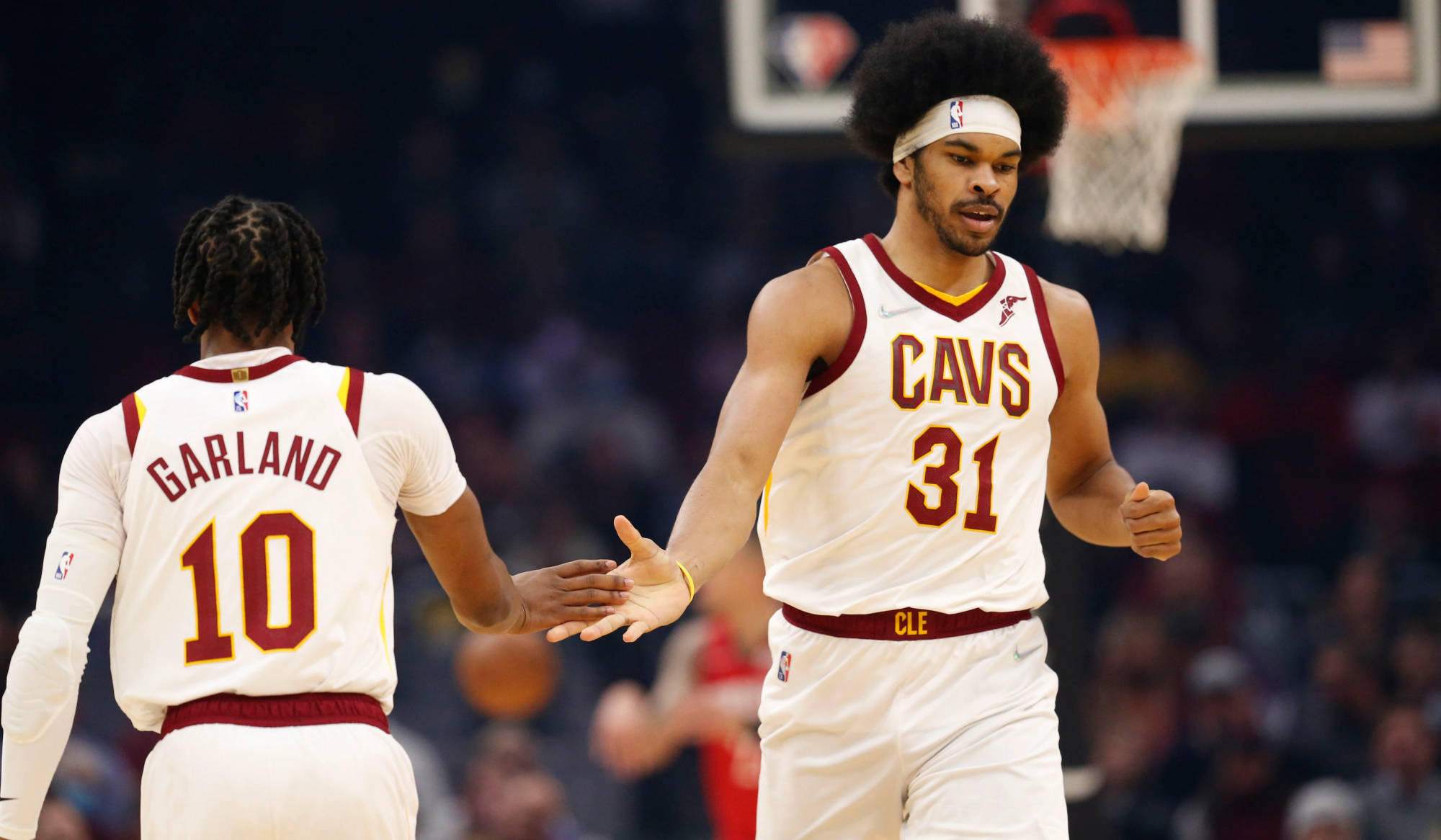 公牛后场进攻火力强,轰破对手防守取胜 公牛后场进攻火力强,轰破对手防守取胜