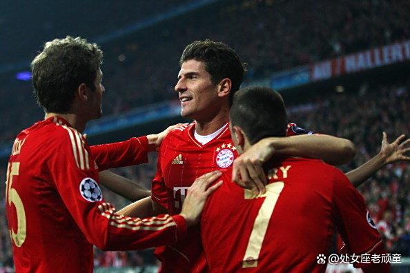 leyu乐鱼体育-欧洲足球联赛双雄对决成焦点