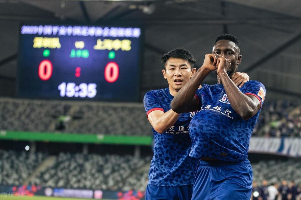 乐鱼体育官网网页版-阵容轮换获得奇效，压倒性取得胜利的简单介绍