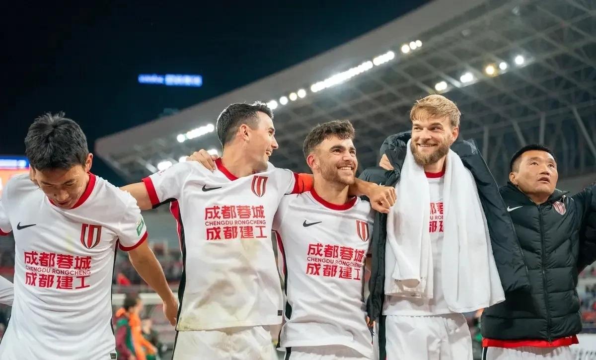 leyu乐鱼体育中国-关于桑普斯队在客场比赛中进行奋力追赶的信息